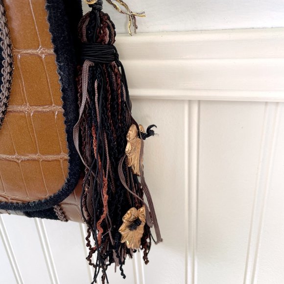 1990s vintage mixed material envelope style shoulder bag - Picture 6 of 10